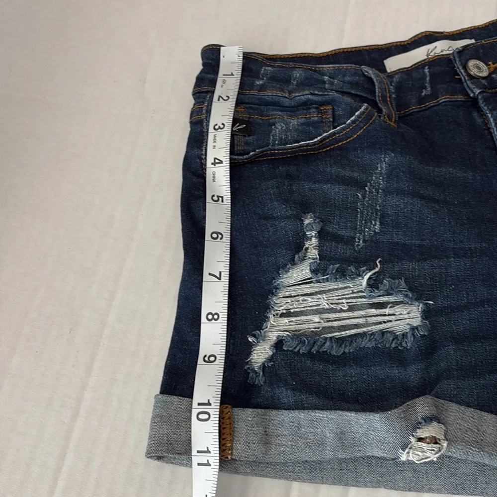 KanCan Los Angeles distressed Jean shorts, darker wash, distress front/back, 28